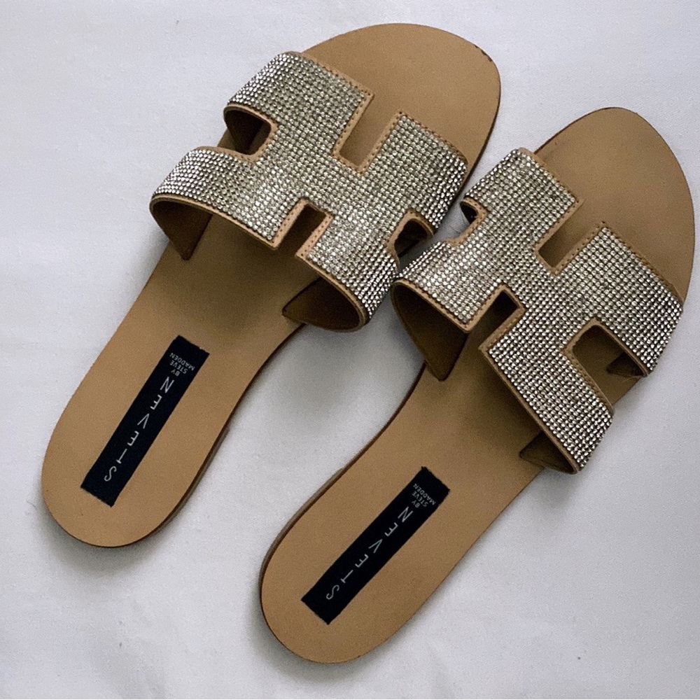 Steve Madden Greece Blush Multi Sandals Size 9.5M